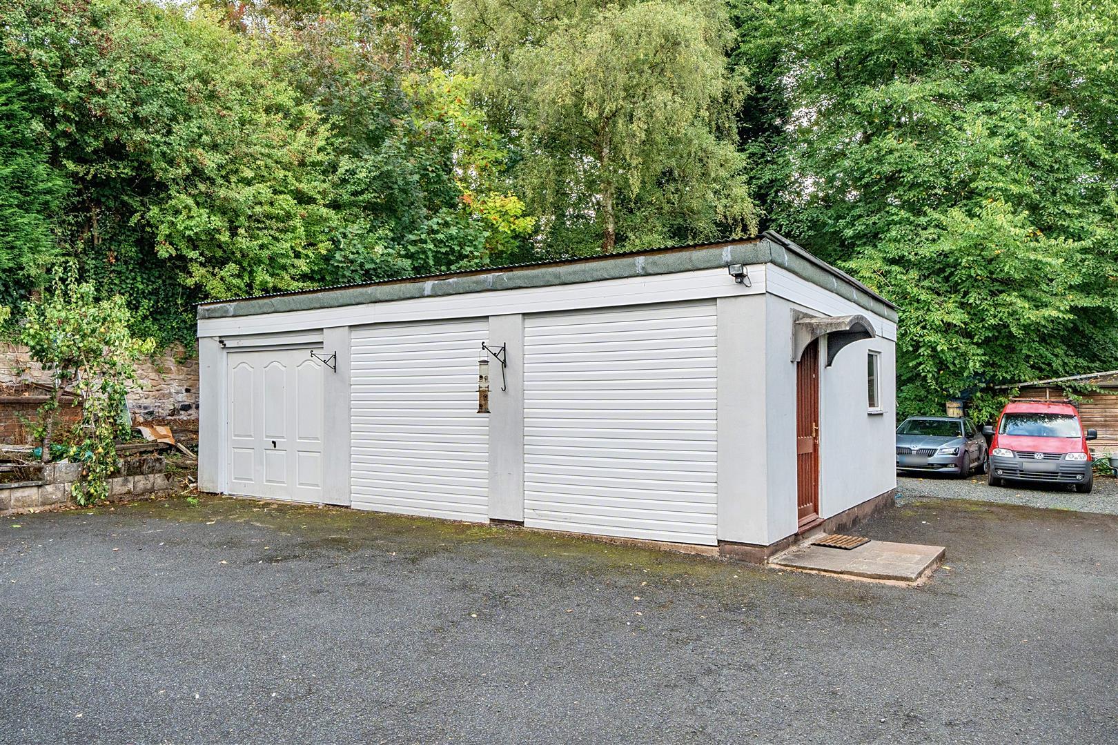 Property Image 516be307-eb8a-4def-b610-18cd0f25c1cb