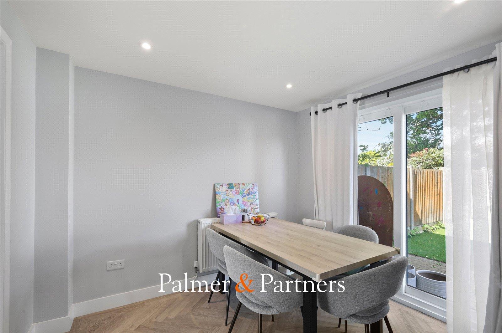 Property Image 517731bc-b080-4817-9f14-0e9c7025db47
