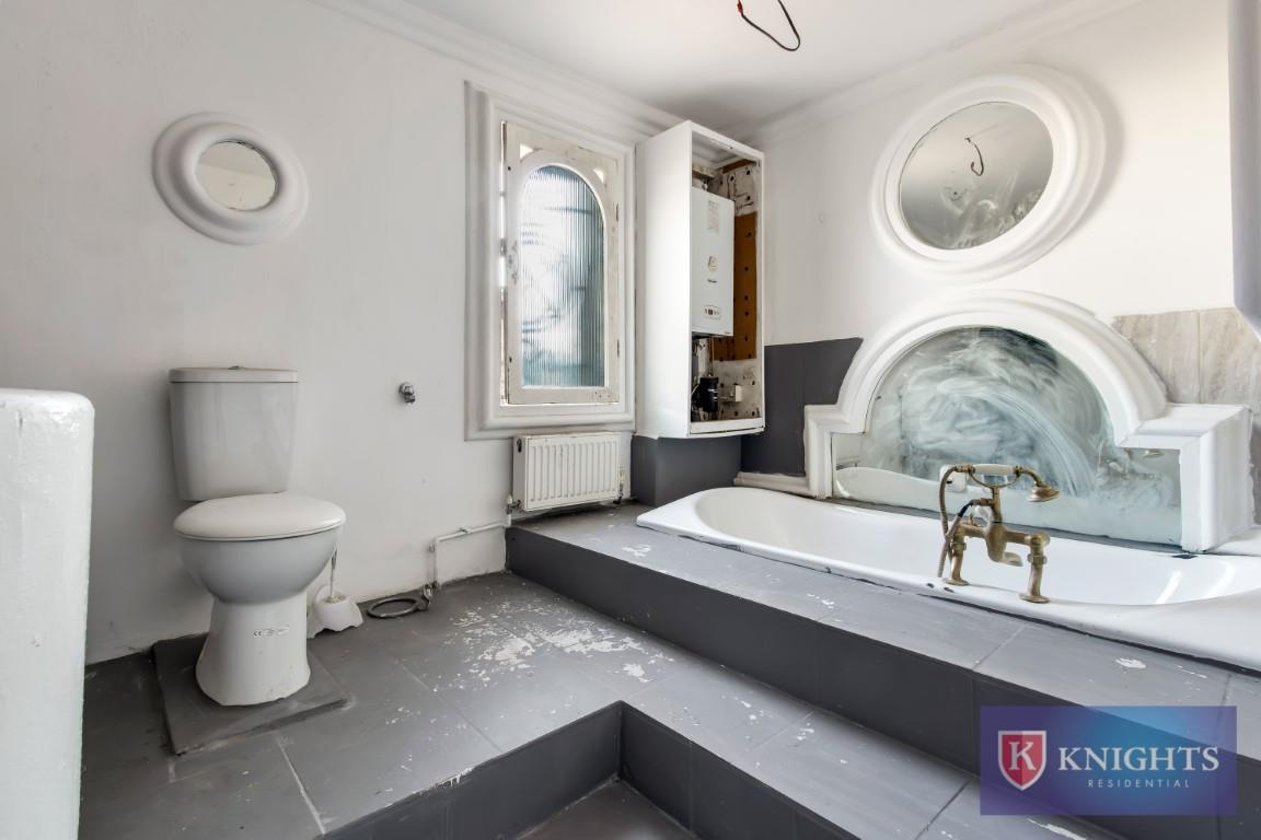Property Image 517a7690-1681-460d-bd0b-8d1a30b42378