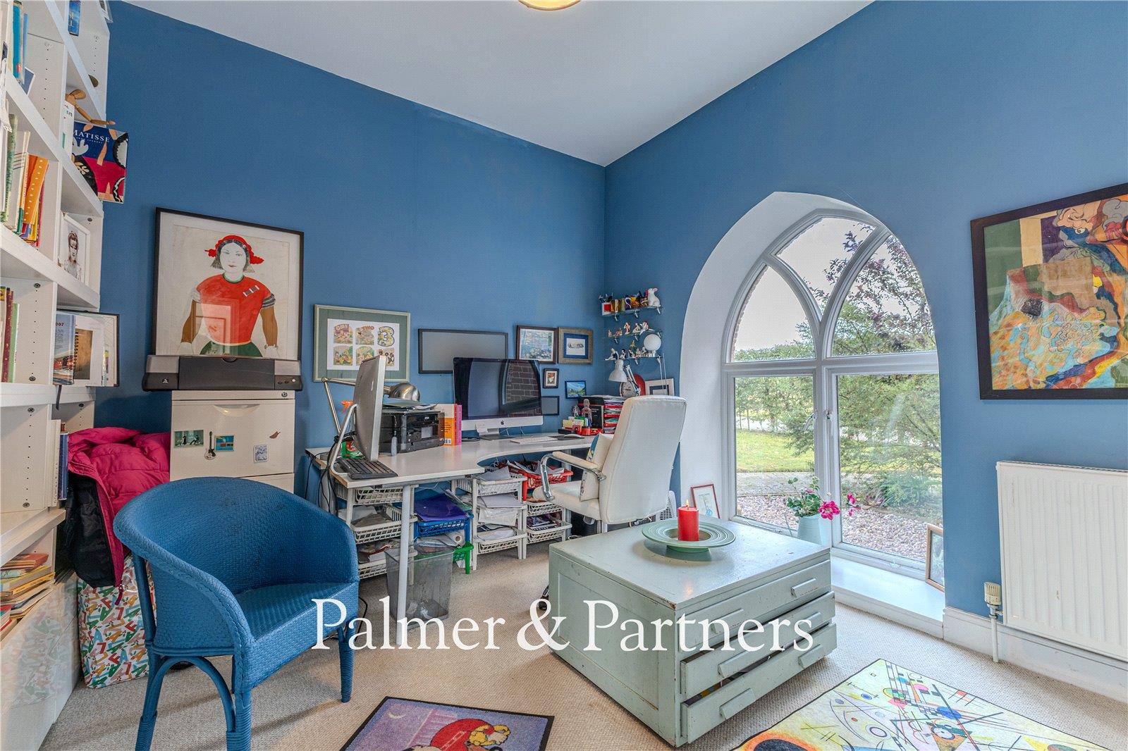 Property Image 518ad95f-febf-4a22-be81-6a9e05253e2d