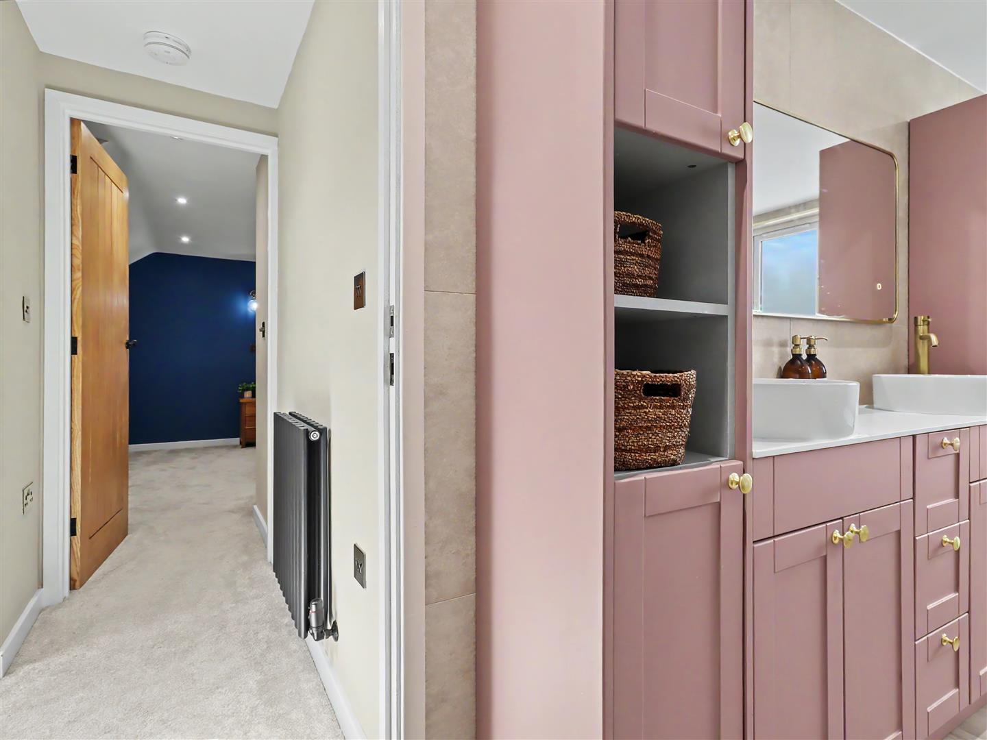 Property Image 518c4f63-9825-4655-bb6d-d3aa609a122a