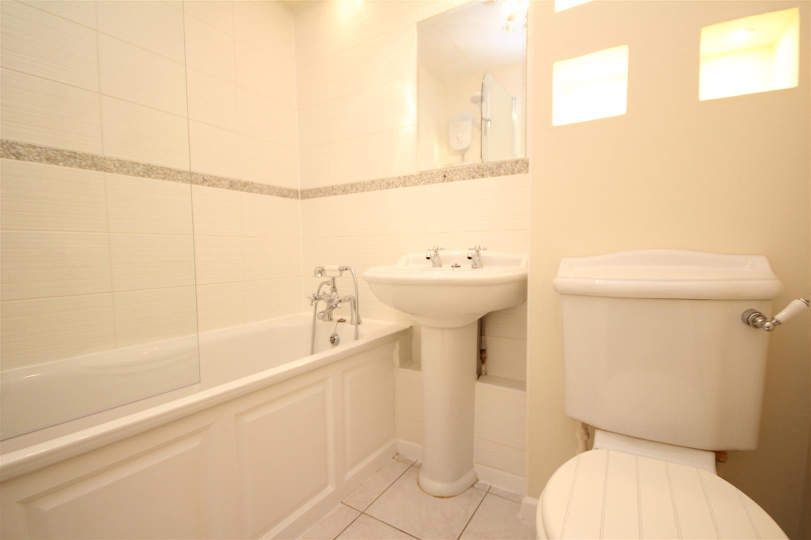 Property Image 518eddea-c5c5-4f2c-9484-3d7d95f1482b