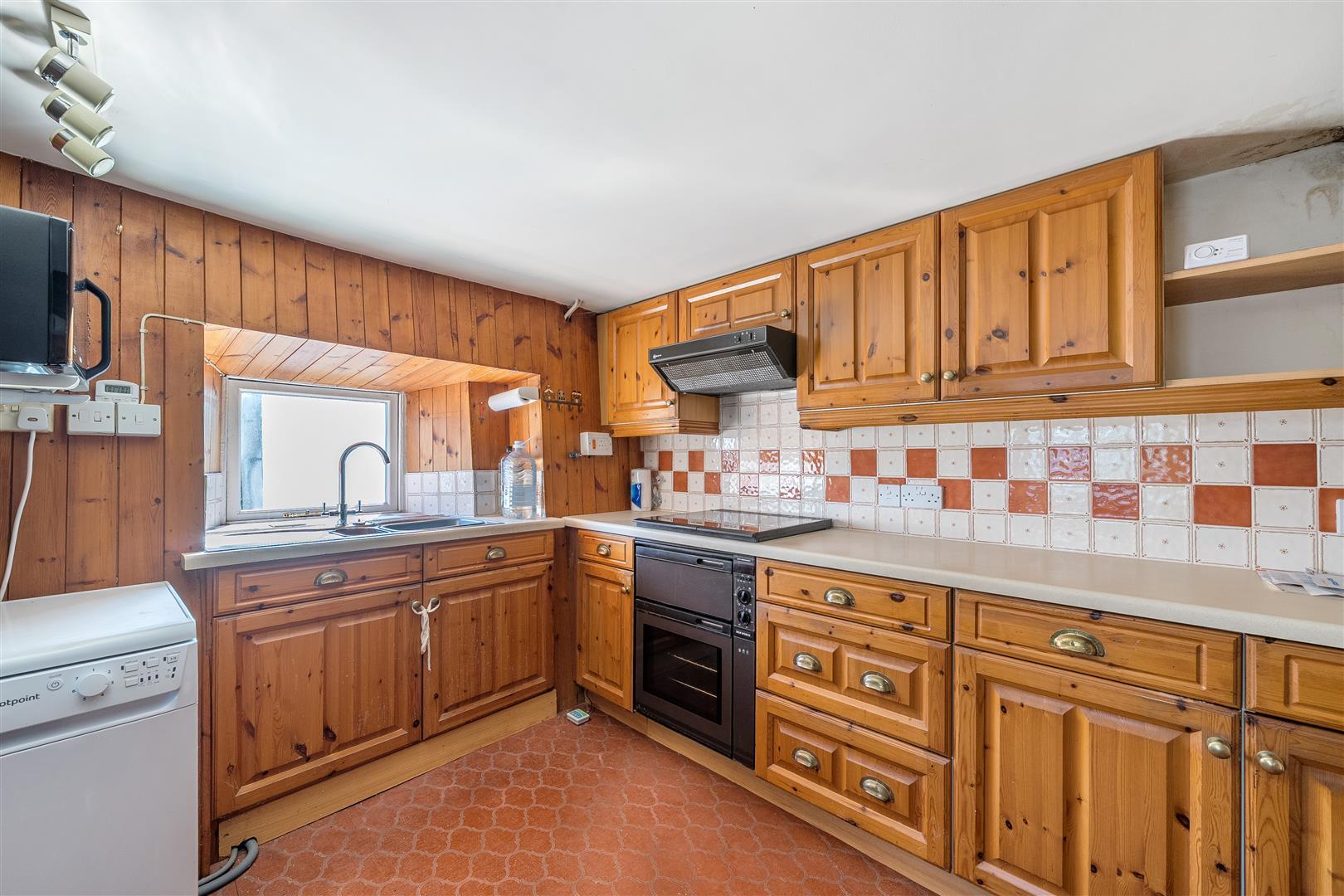 Property Image 51928984-408f-44e1-9dcf-34d74fbd8d40