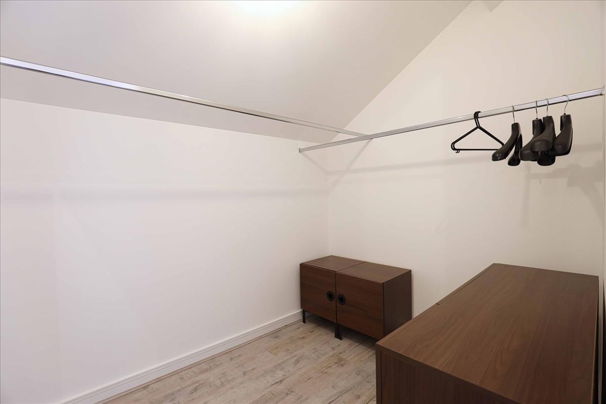 Property Image 51999279-d5db-4674-ad27-e078ec5ca301