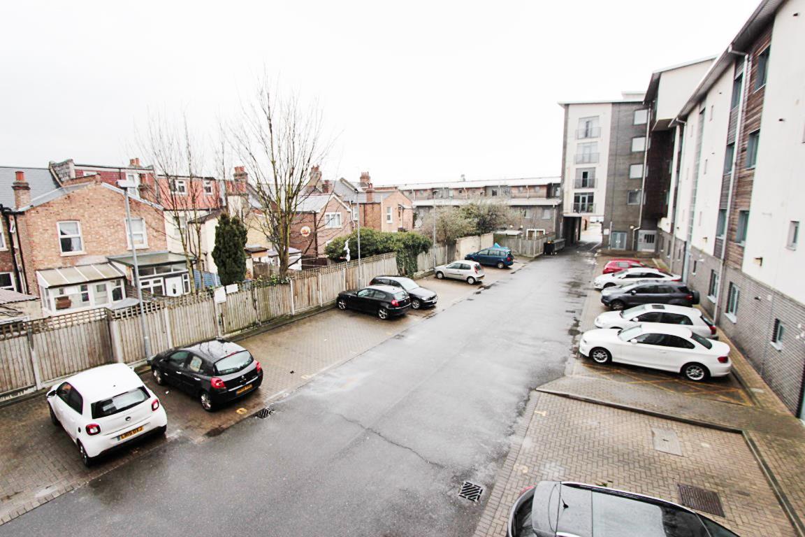 Property Image 51aa5de0-a4fc-4a67-9a77-2b3d48cc8598