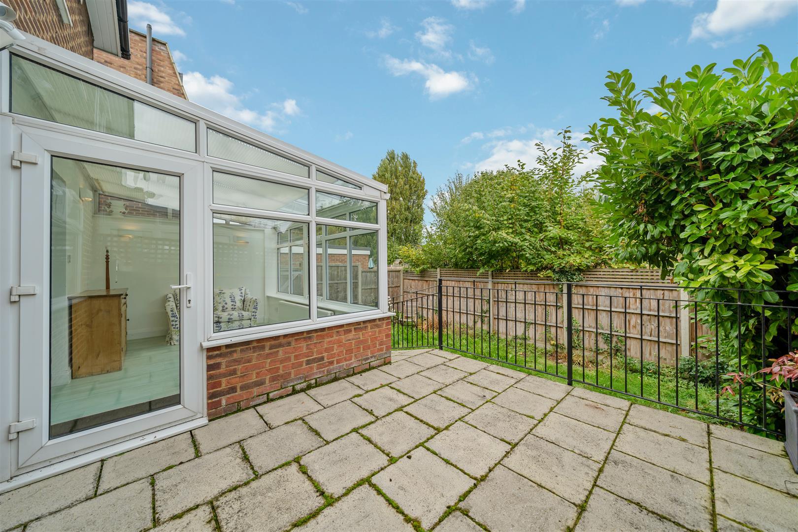 Property Image 51ad01f5-832c-4246-8b78-fe7f72ee890f