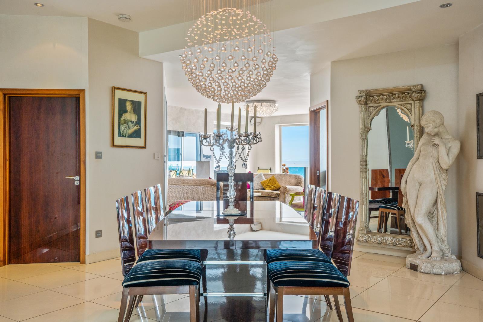 Property Image 51c1c2fe-0cd8-445a-9fcf-f8221010dac1