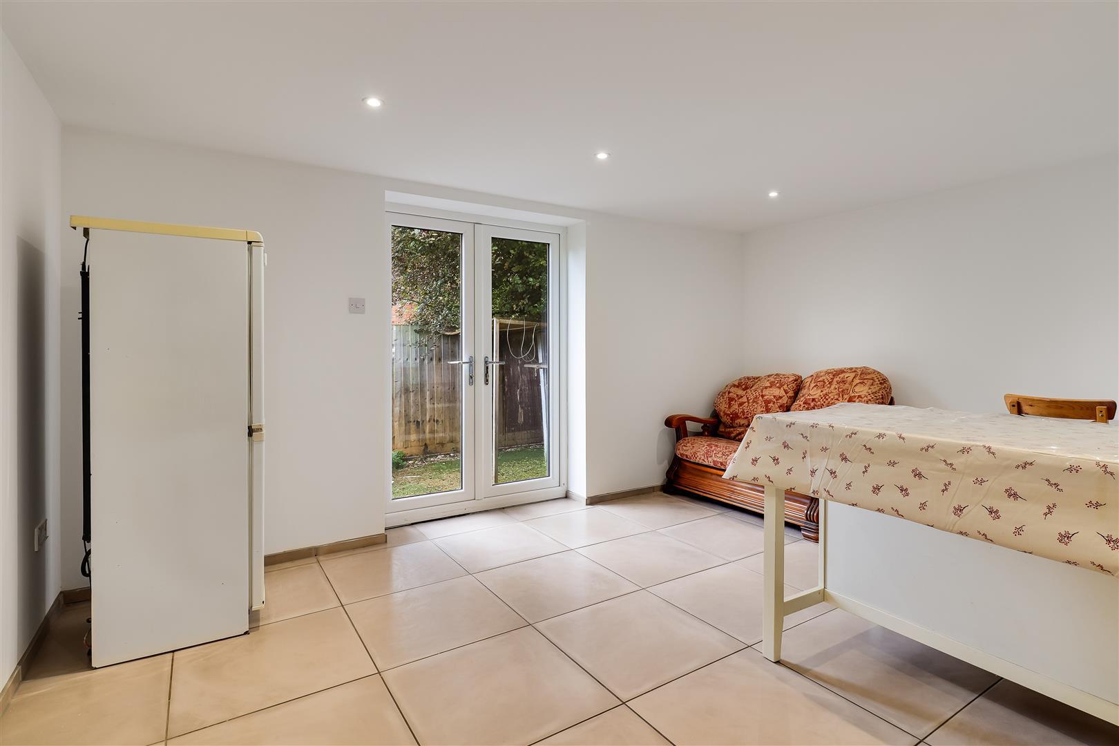 Property Image 51c59589-33f6-44a4-b653-bfc66e9a701c