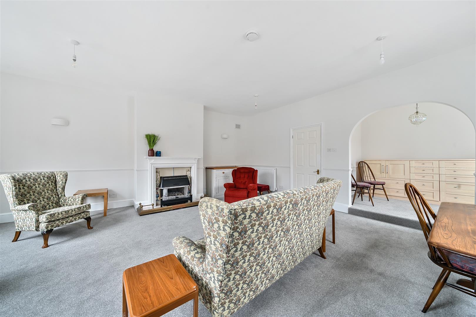 Property Image 51c7e3ab-a9c3-4324-82c6-3174486d0b83