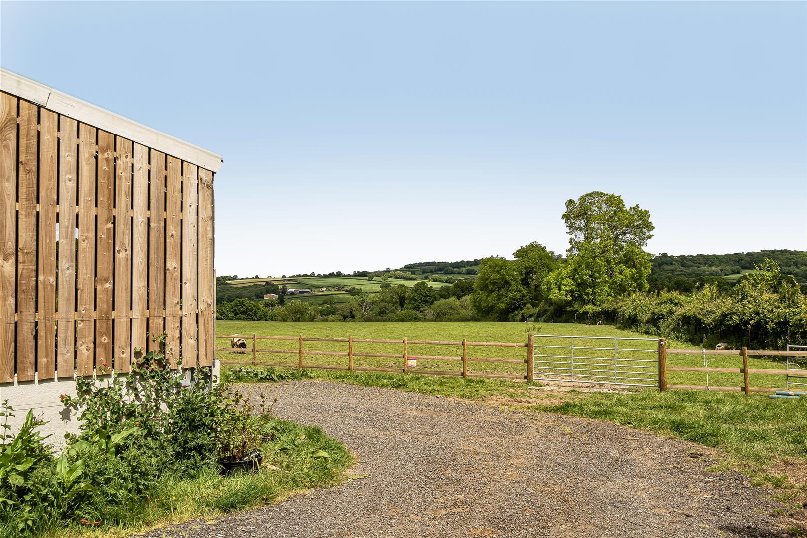 Property Image 51c956eb-91ee-41f6-b006-84e67a2561e7