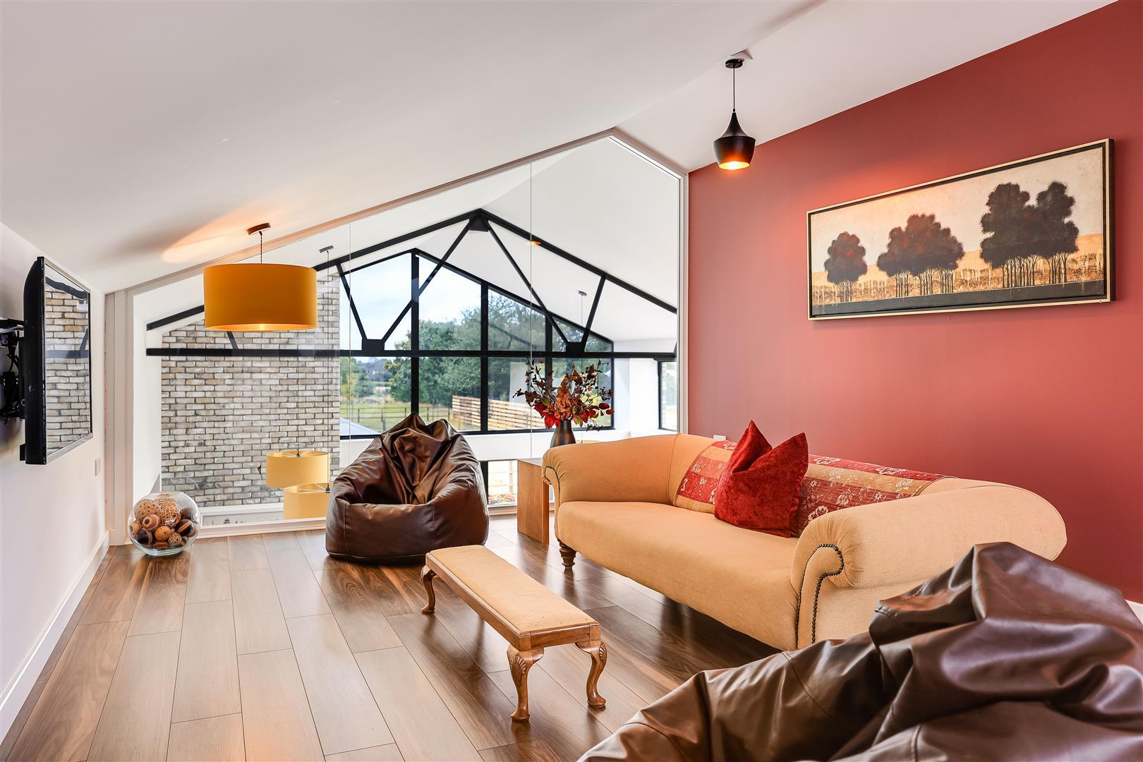 Property Image 51cd88b5-e1c2-42f5-b5f9-9bf8100ba15d