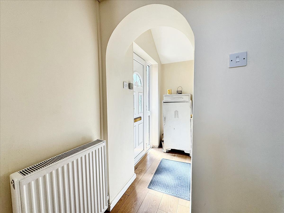 Property Image 51d455ff-38c8-4665-8c86-dc72ffc4144e