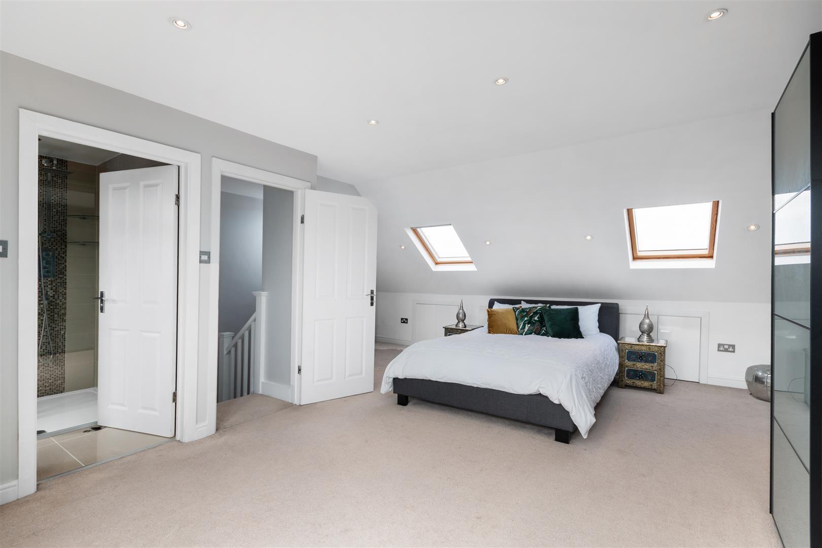 Property Image 51d61db0-5f0b-4853-8cfc-1550240cc232