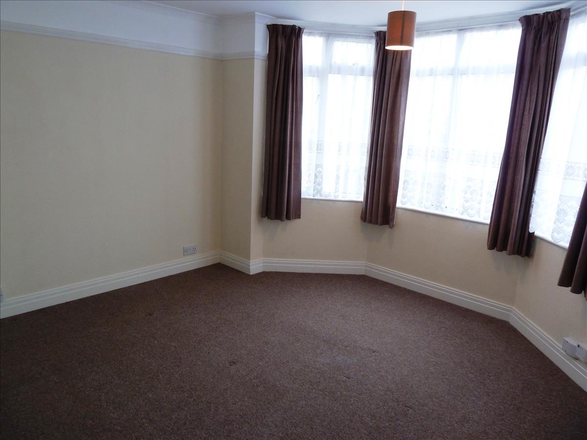 Property Image 51d636a4-e6d7-43a2-88a0-5eff774e6405