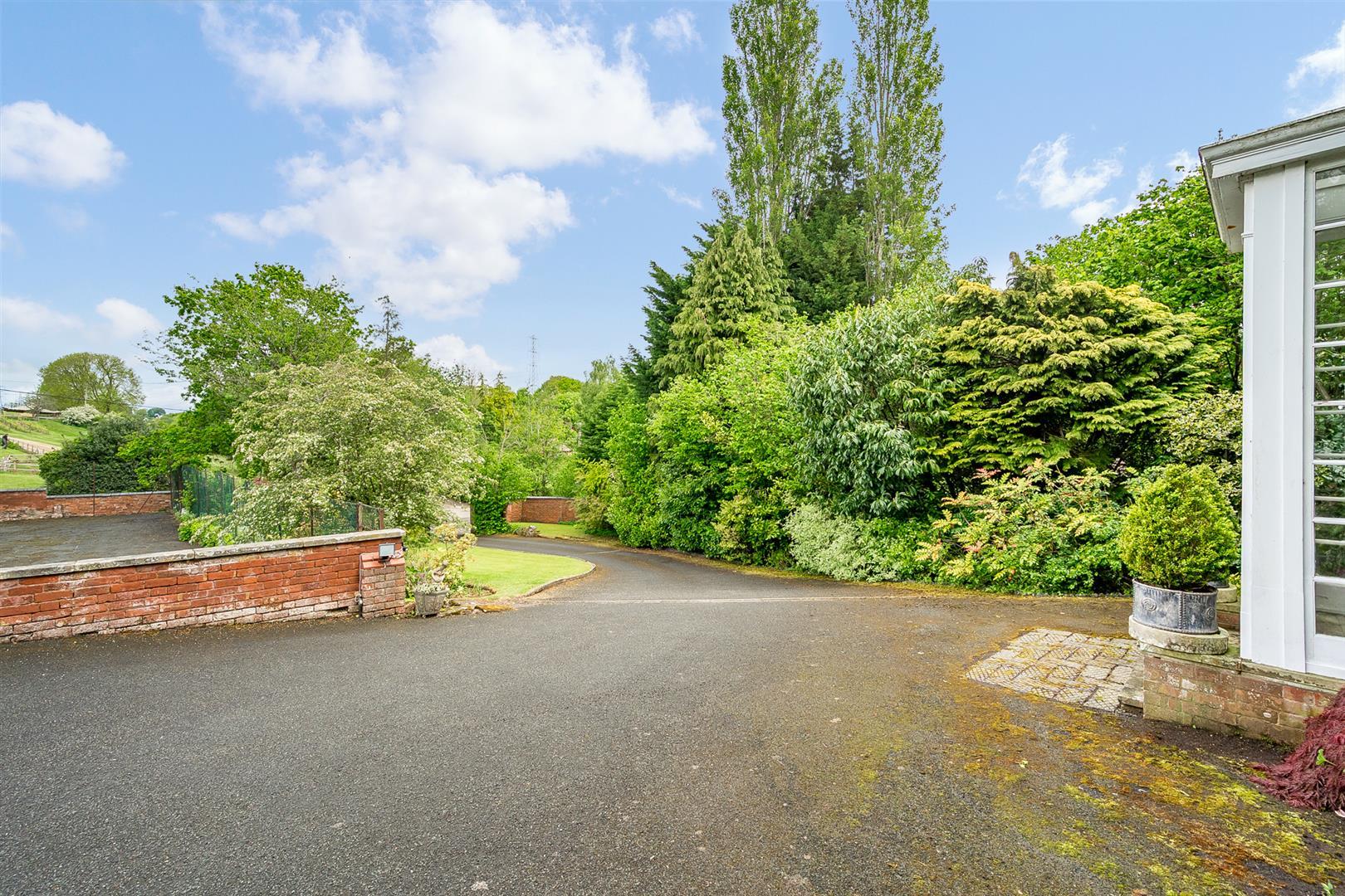 Property Image 51df5a8e-159d-47dc-a5d0-3cc9302bc561
