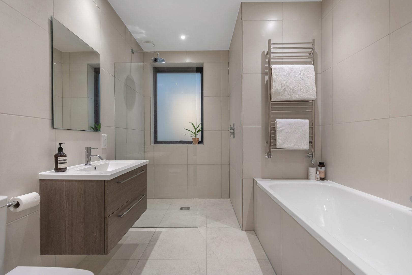 Property Image 51e2ef5c-e33f-427e-ba67-fc11866af380
