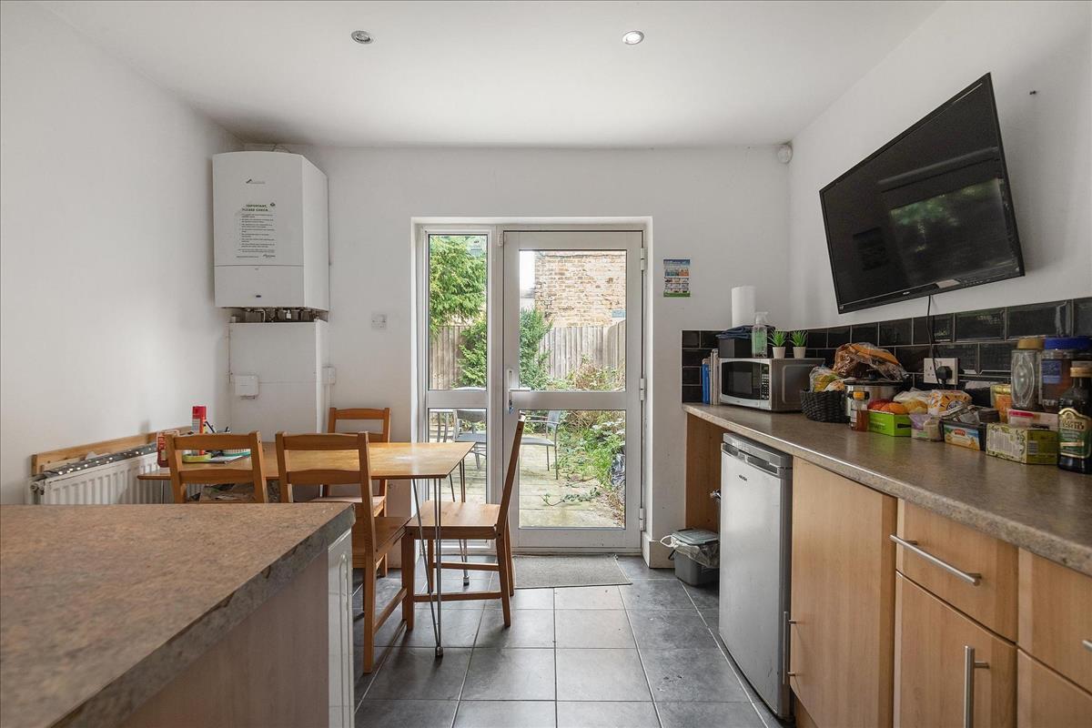 Property Image 51e6815c-c16d-4c9f-adef-ce6fd1328b98