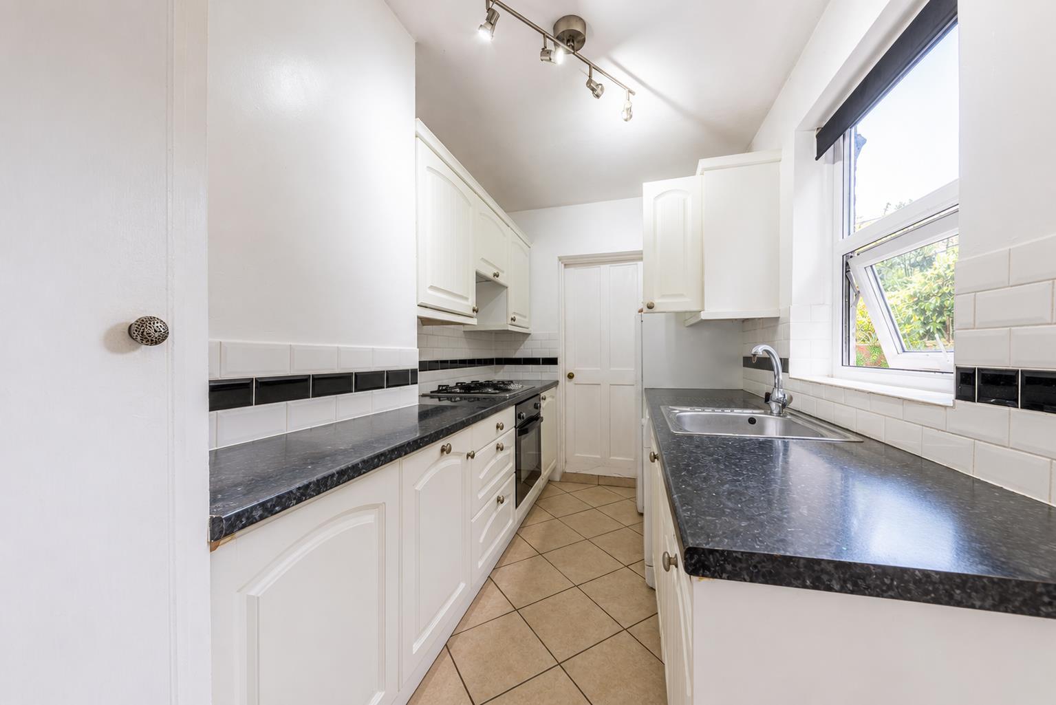 Property Image 51ea3c1c-5276-49eb-bd07-ebac972da518