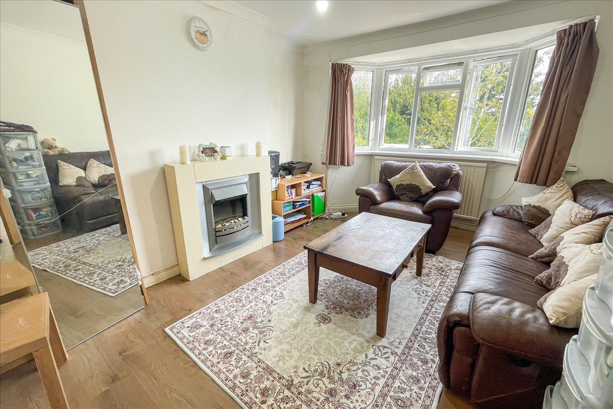Property Image 51fd154e-dc1d-460d-9383-5bc5047296a7