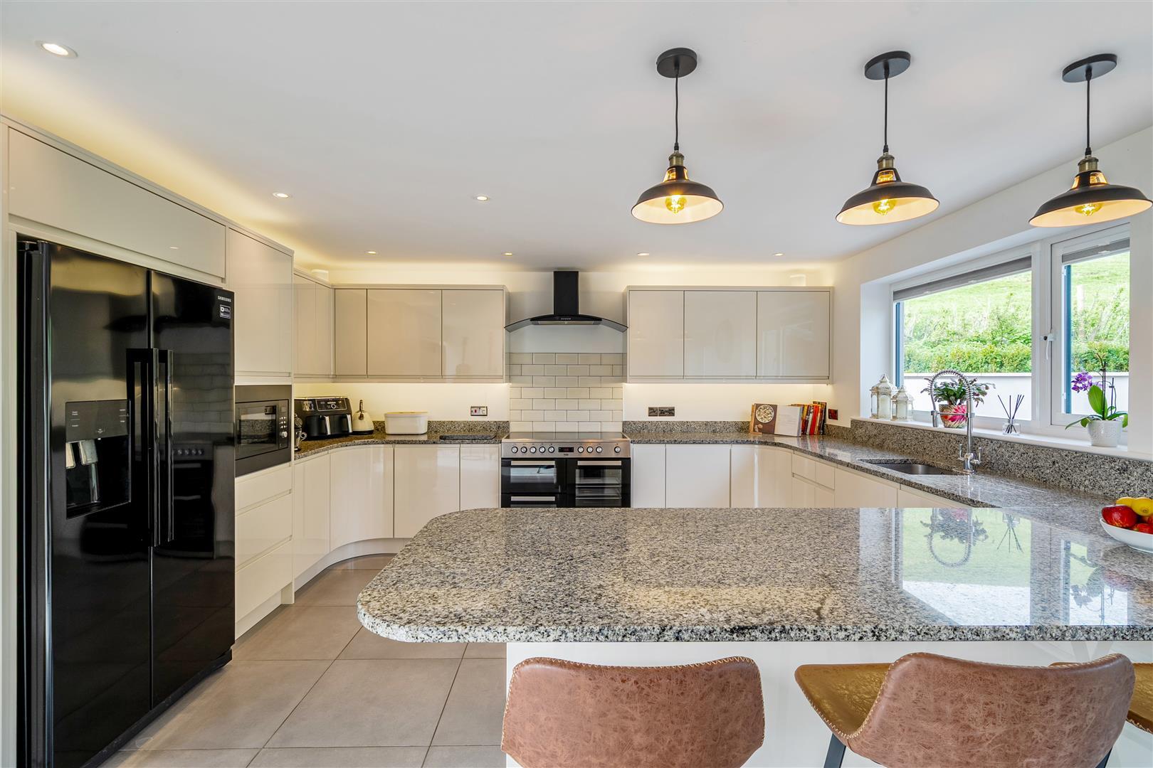 Property Image 5207ada6-583b-49b7-9be7-329f54fb2e4d