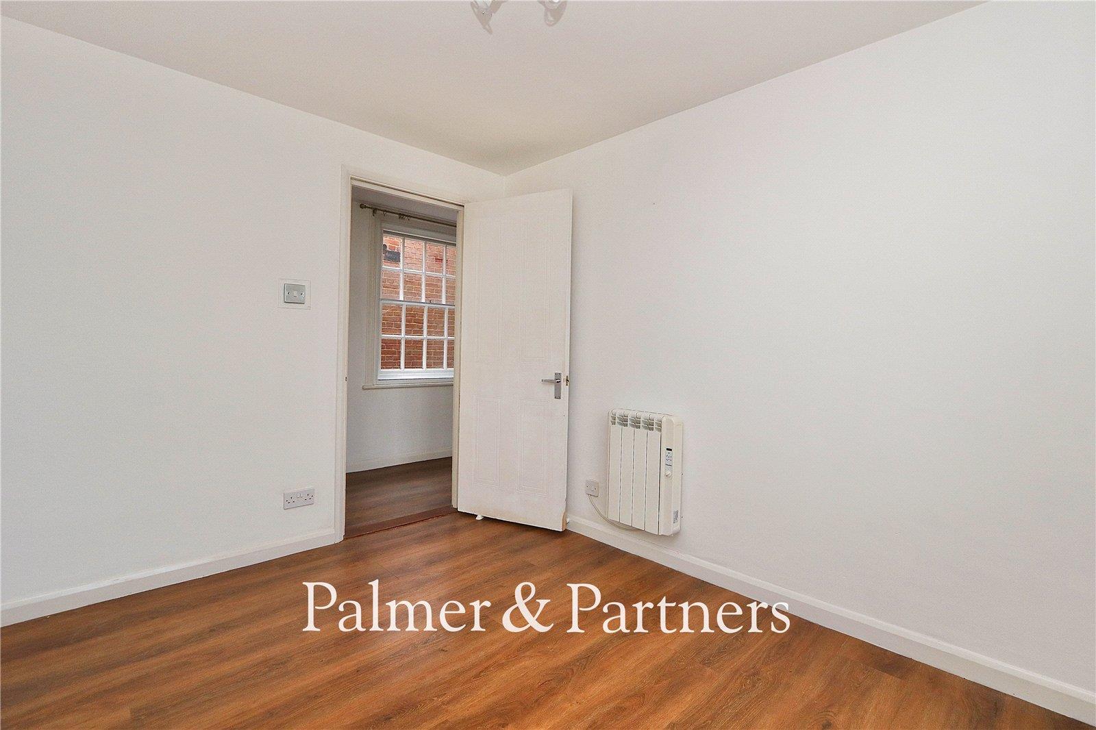 Property Image 520d6f6a-05fd-4807-bdd5-b2b03b152437