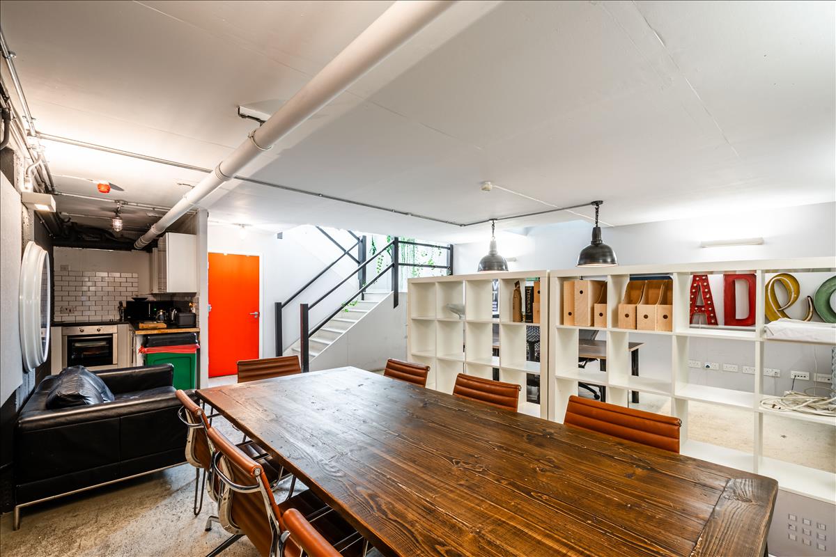 Property Image 52299599-144e-4605-95ef-696518782320