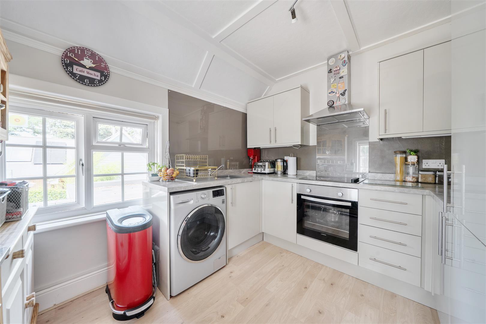Property Image 5248b6a6-0a96-4ee0-b6c8-43f3238d4f09