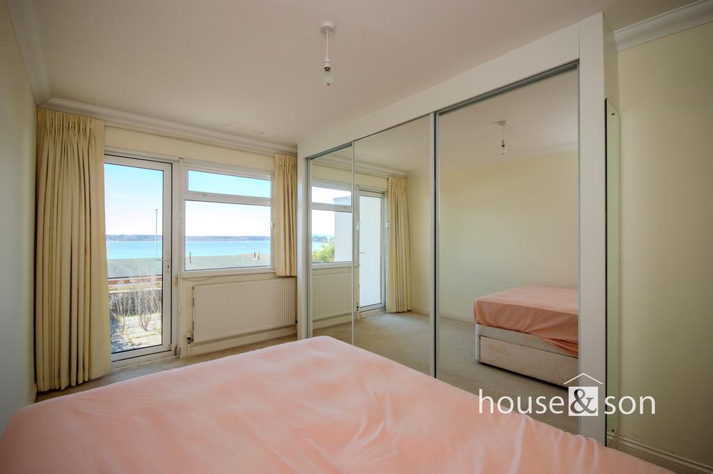 Property Image 524e9af0-6567-4d95-8f5d-494c13994394