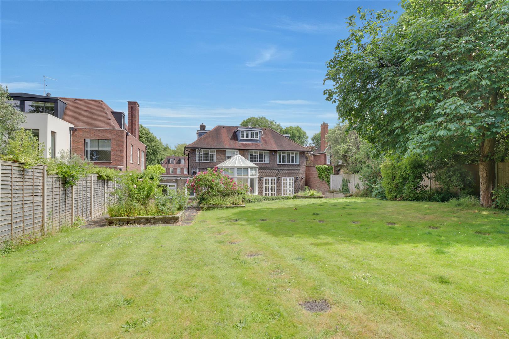 Property Image 524fd9d9-e084-40b7-8640-ea9d395b7560