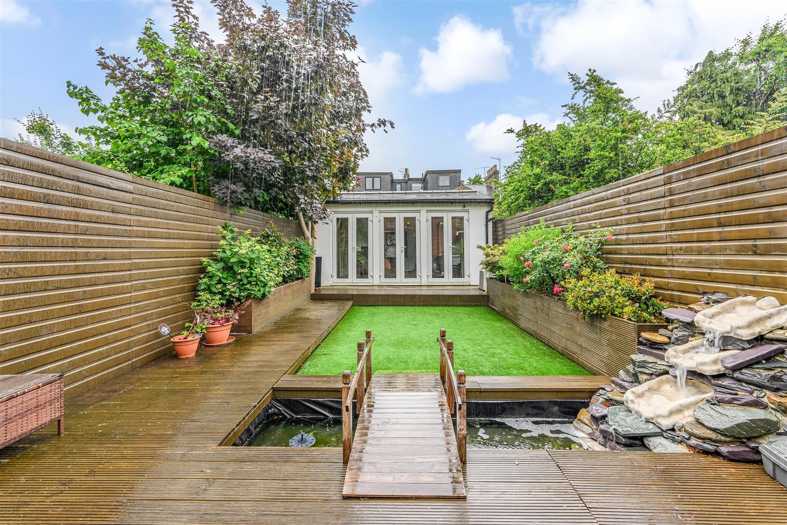 Property Image 524fee8b-6048-45cf-853d-9f78a6c8df81