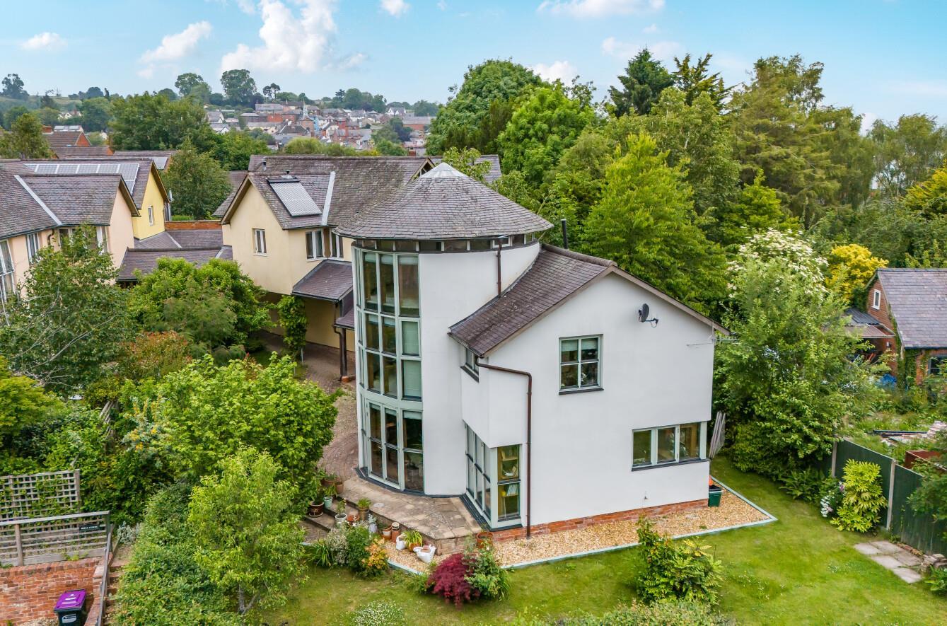Property Image 525e28c0-80d0-44d8-befb-c3663611a42c