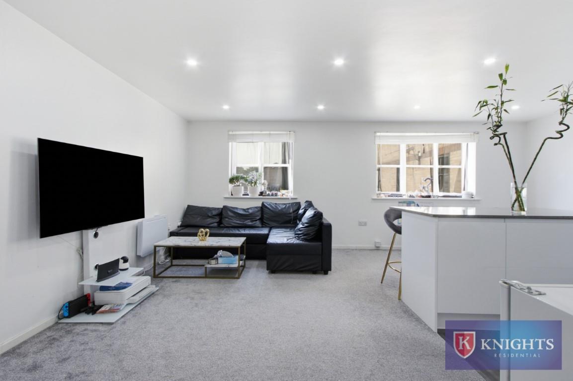 Property Image 52611eb2-88fc-43fc-856b-4700e944a674