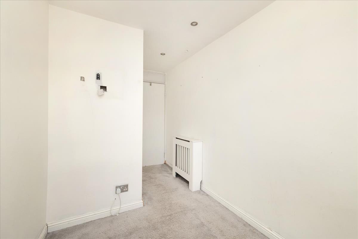 Property Image 526a92ac-bd48-4eb4-b819-af75439a80ae