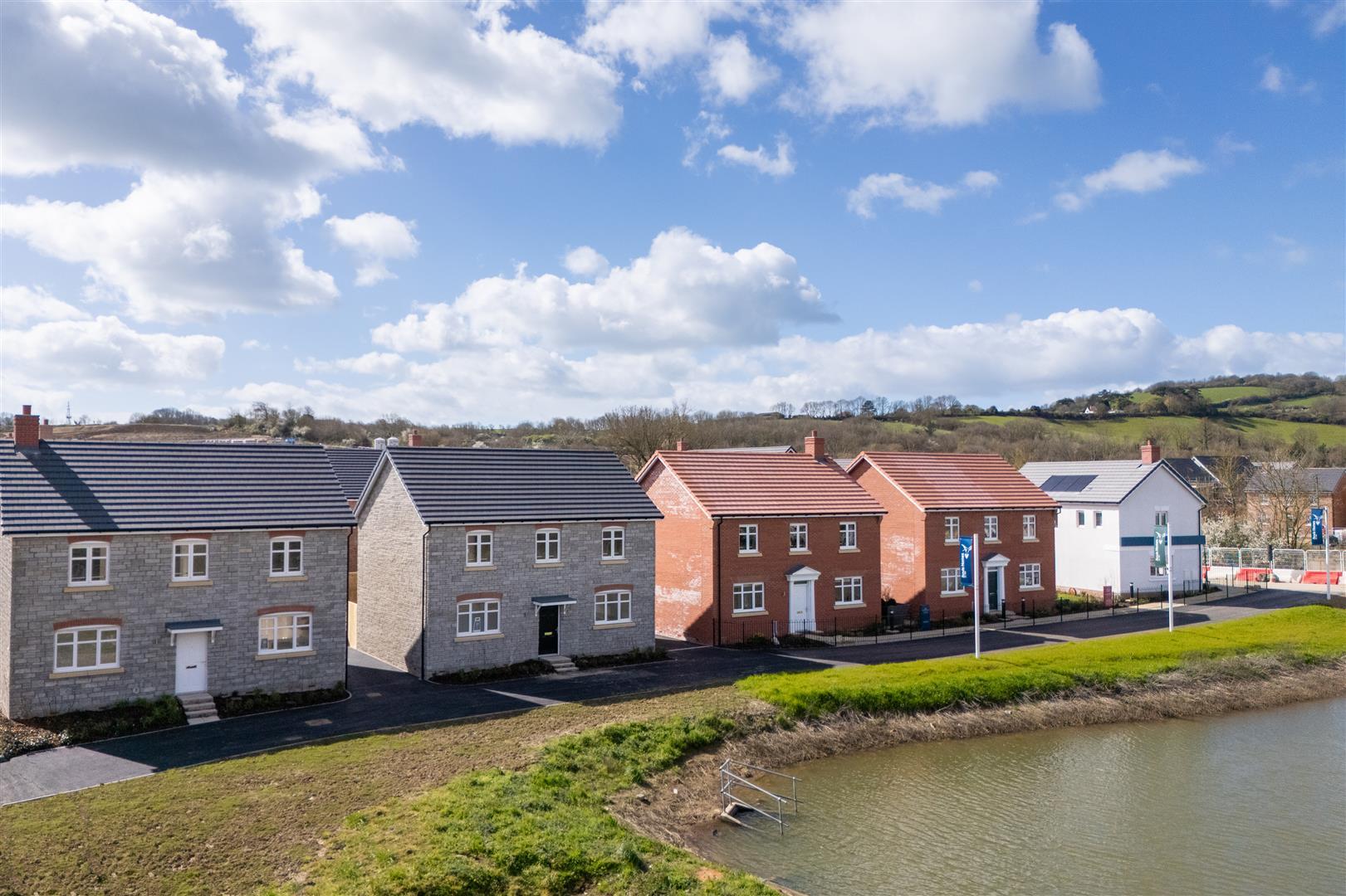 Property Image 5283e18d-170f-4e8f-bb9a-8713344b0013