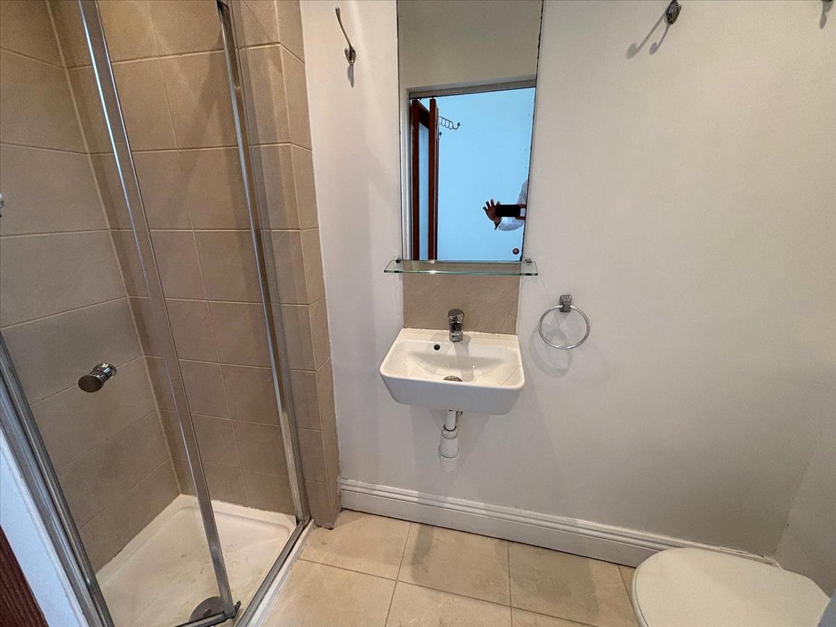 Property Image 528b1138-bb8c-4300-8572-464fda11d7e2
