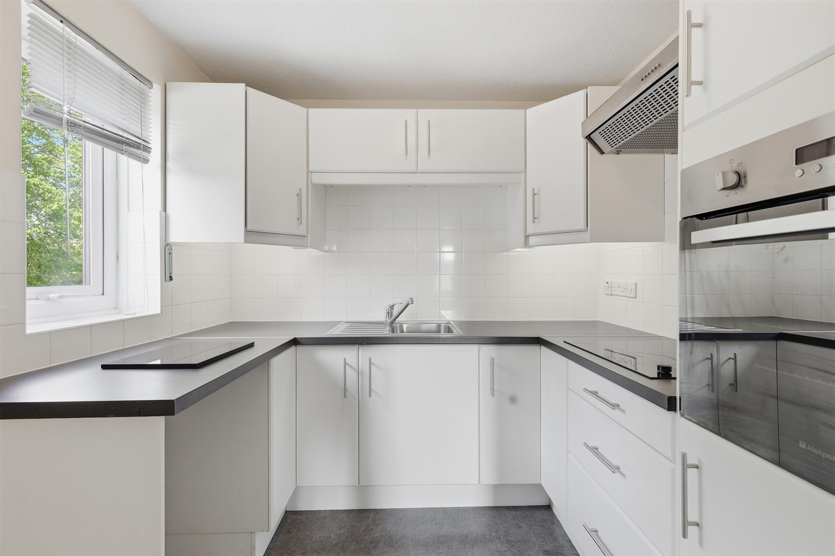 Property Image 528f2609-6e93-4bc6-9061-e3b1bd37e08c