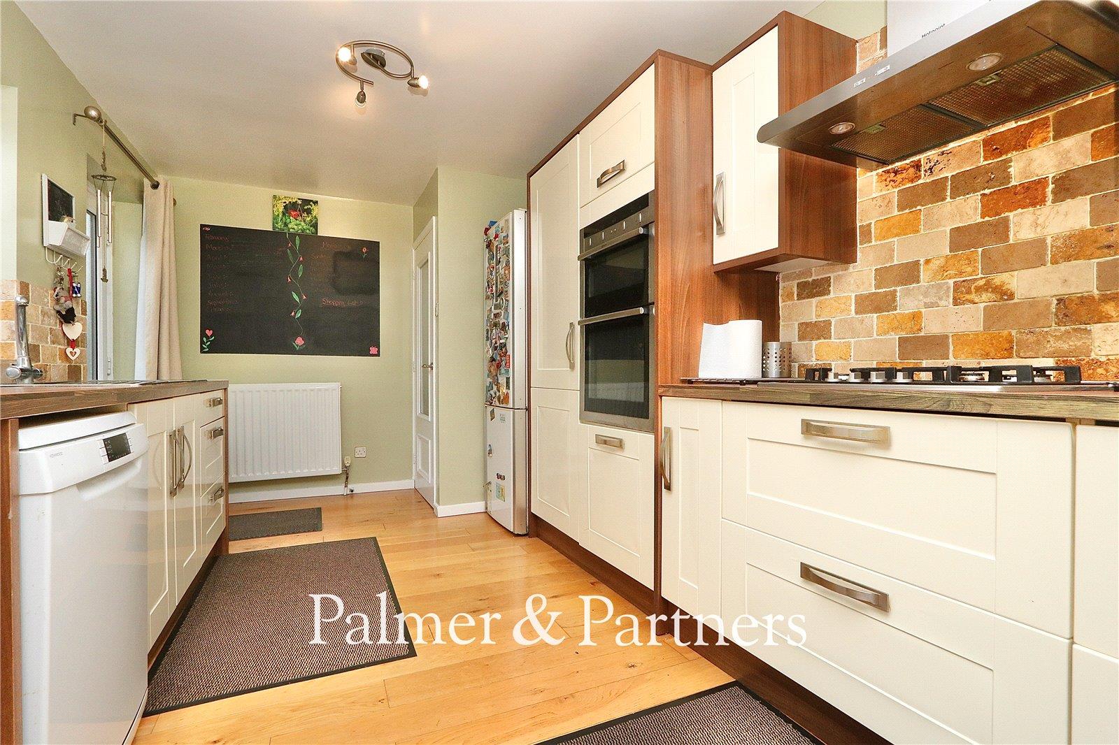 Property Image 529a9d94-451b-4dd1-8034-ed0a546ebb30