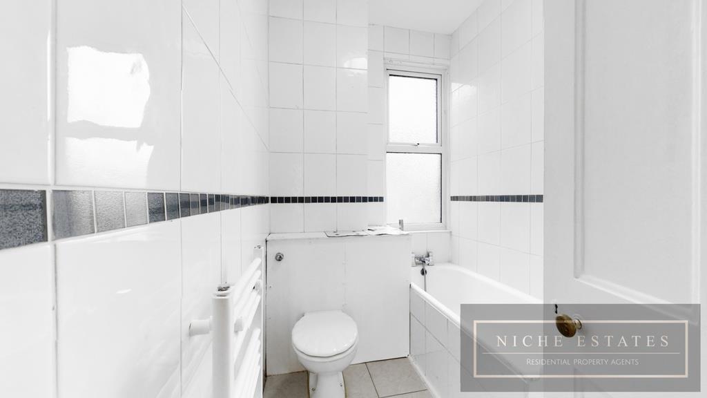 Property Image 52aaecb8-bd7a-4927-9f52-3d43fb79dc33