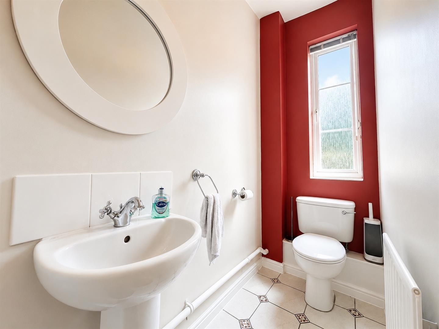 Property Image 52ae3509-b3d0-42a2-a7bb-46020e76a0e6