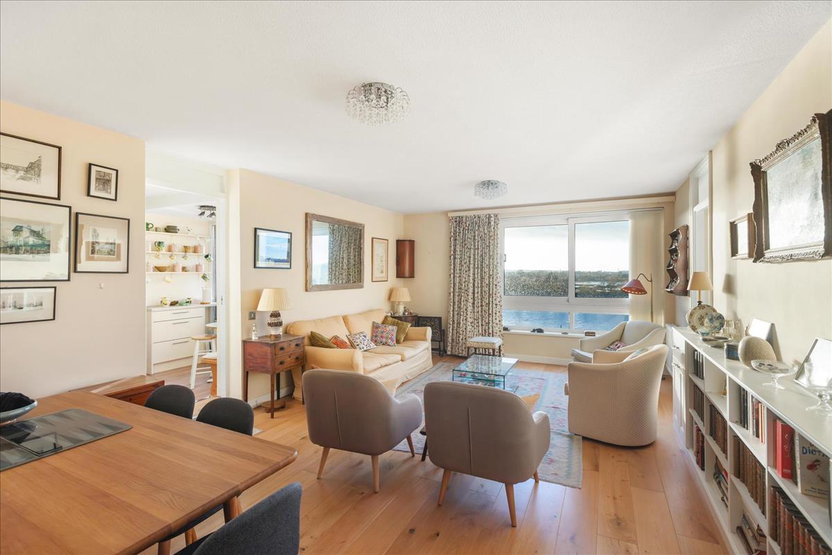 Property Image 52b1f1c5-7da2-4327-94f4-234fa38f9852