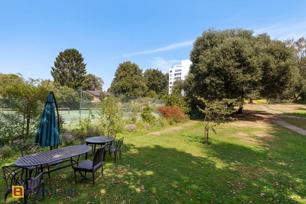 Property Image 52ba7e9d-d903-482c-9e01-2c5329f33a1a