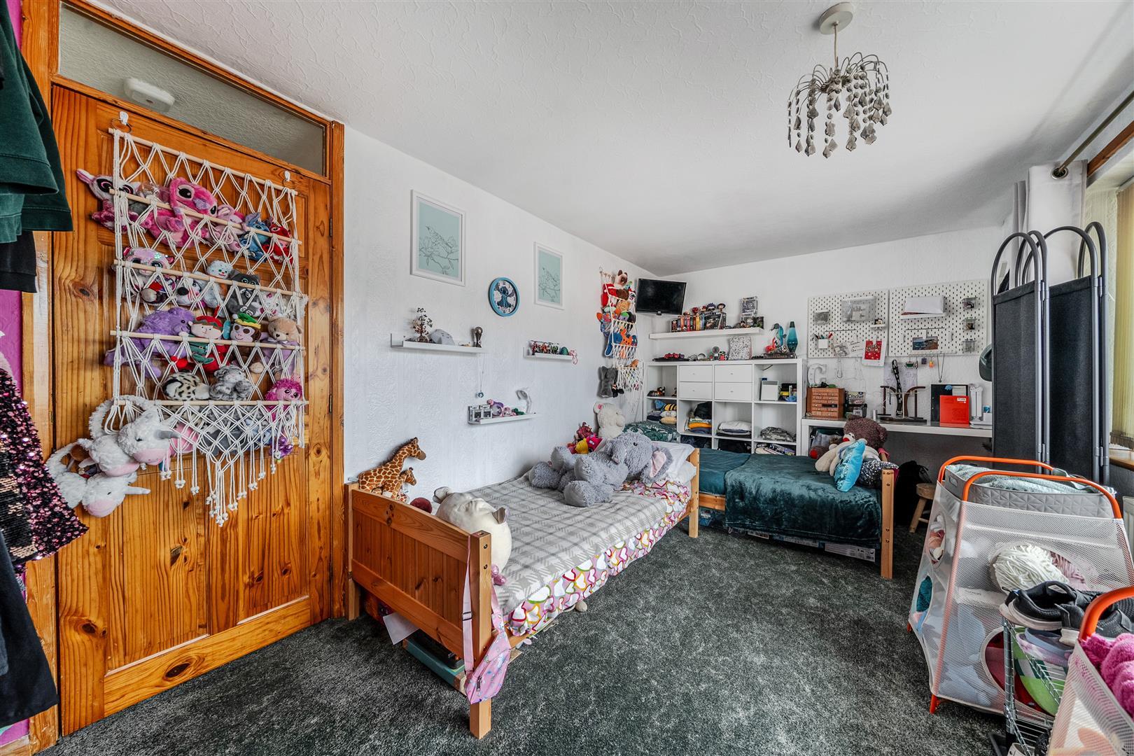 Property Image 52c65ab0-c74a-4765-b7e3-a407c7dd94d9