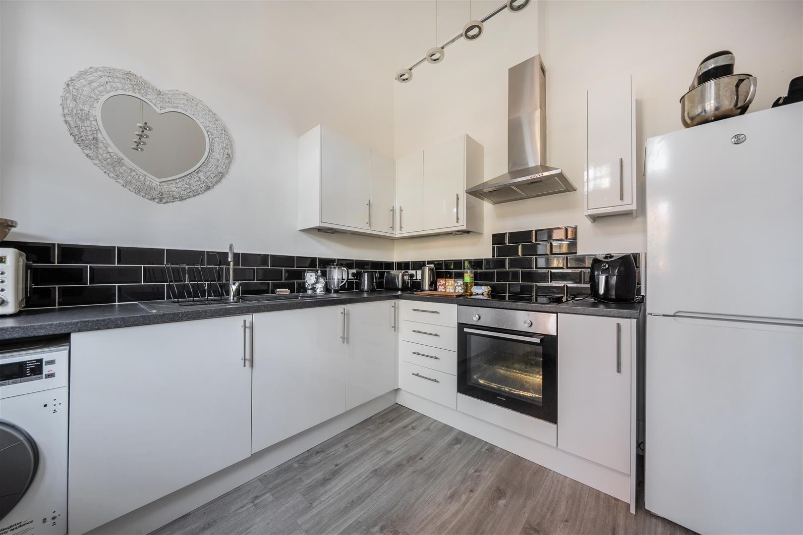 Property Image 52ce5e4d-4384-425e-88a1-d9f8f1656815