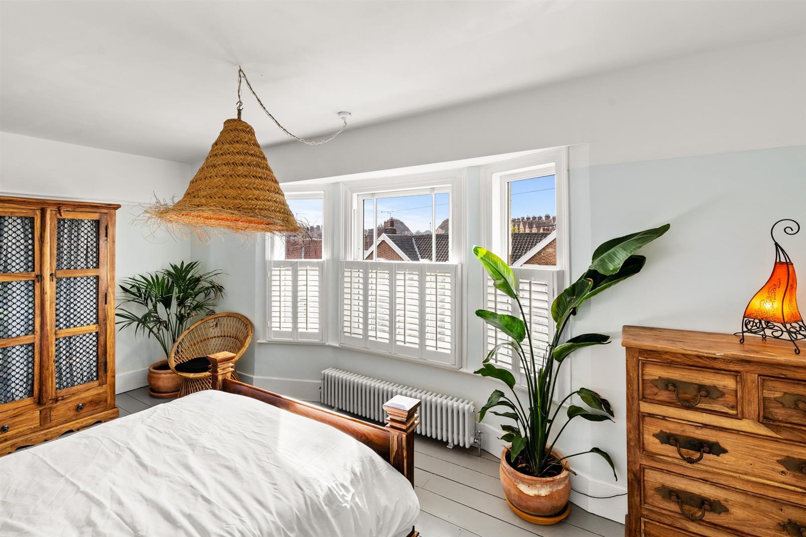 Property Image 52db537f-e305-442c-92c9-dc7d9cd7ac00