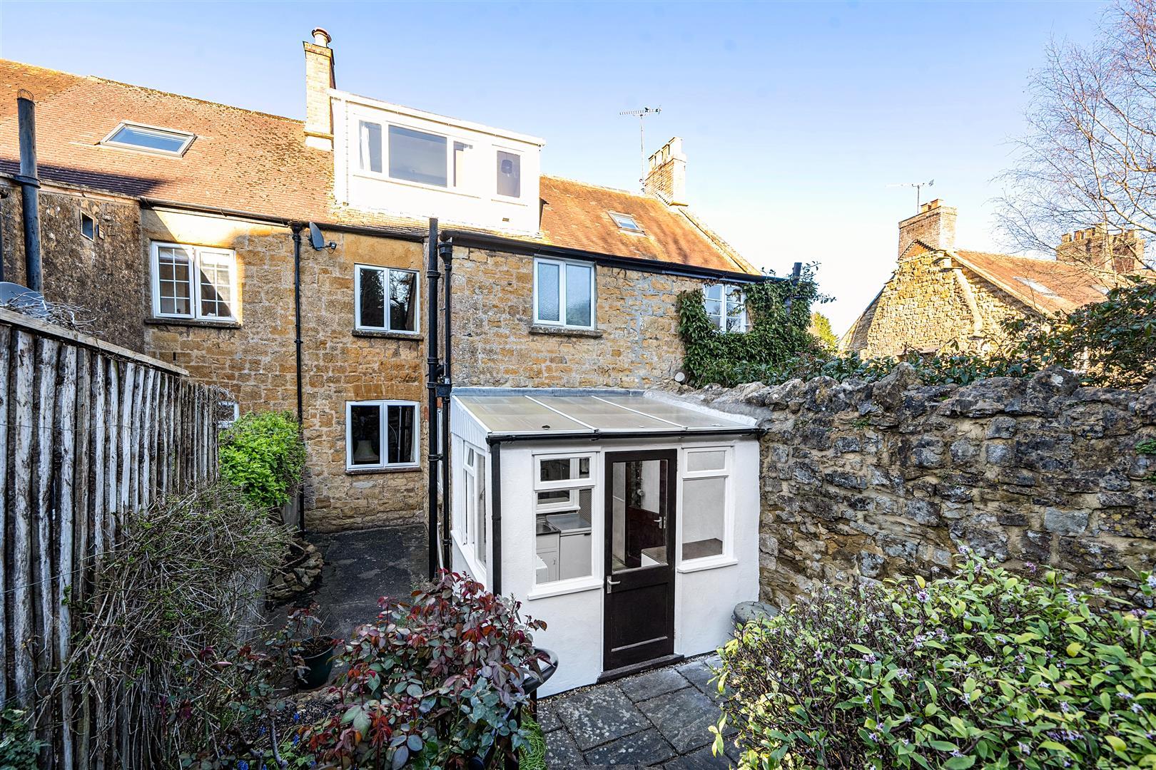 Property Image 52dd2e45-e8a6-4cfb-a52c-980972fcbf9f