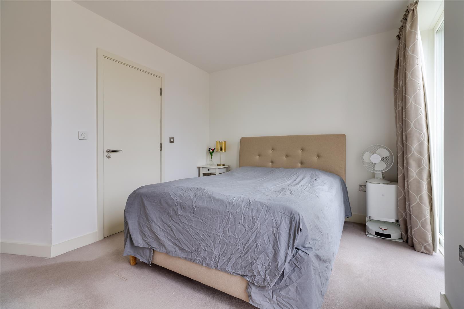 Property Image 52e798f4-56e4-4691-afbd-47f5df9adc10