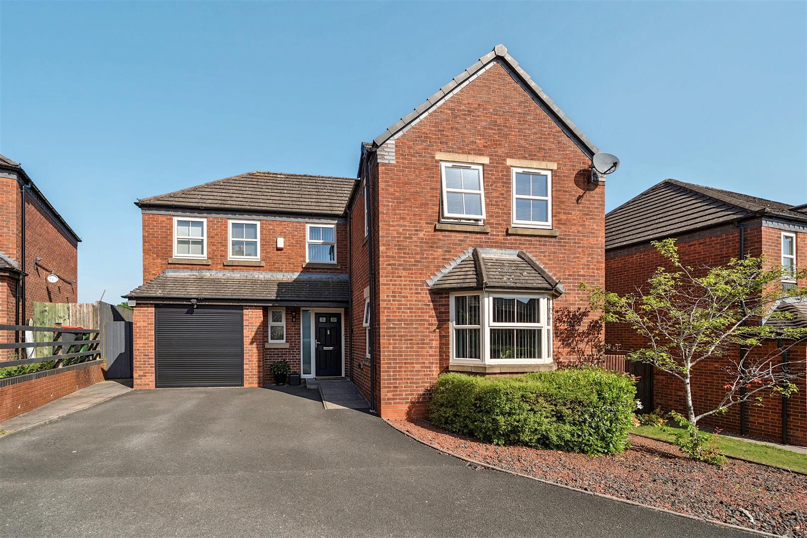 Property Image 52eaf7e9-0706-471f-8724-a8fd4797e698