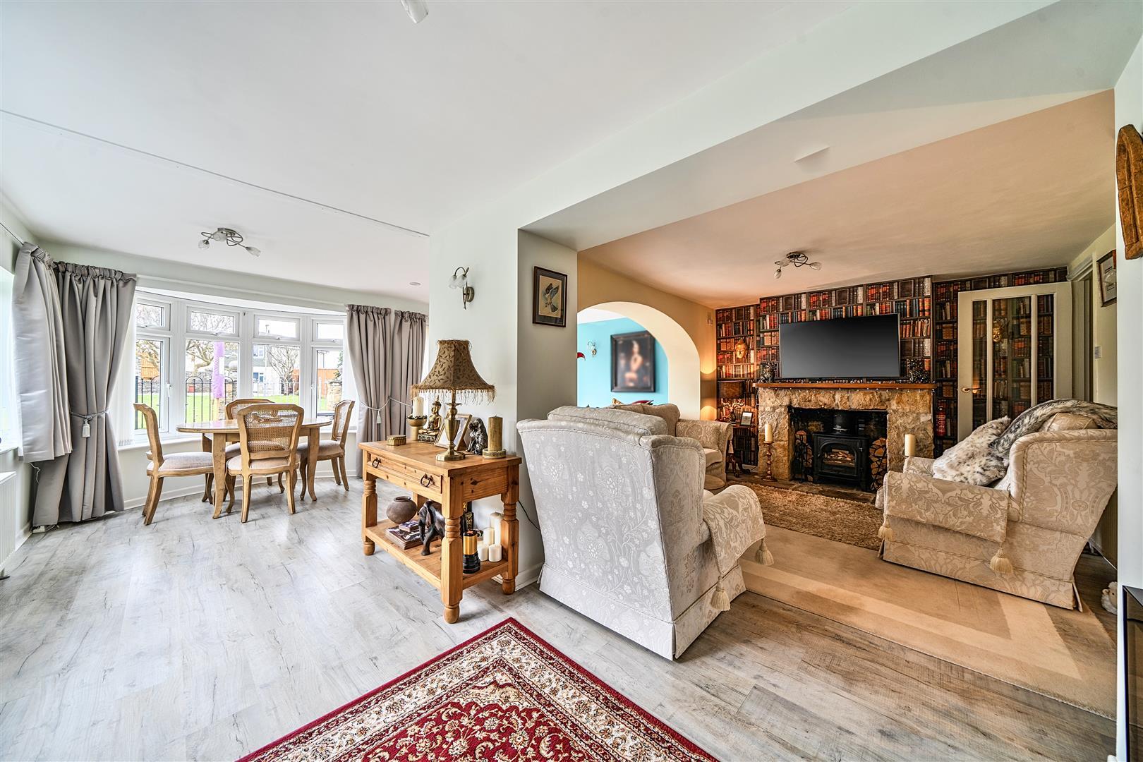 Property Image 52fa51c2-7a3b-4438-af79-b20ada4ecdde