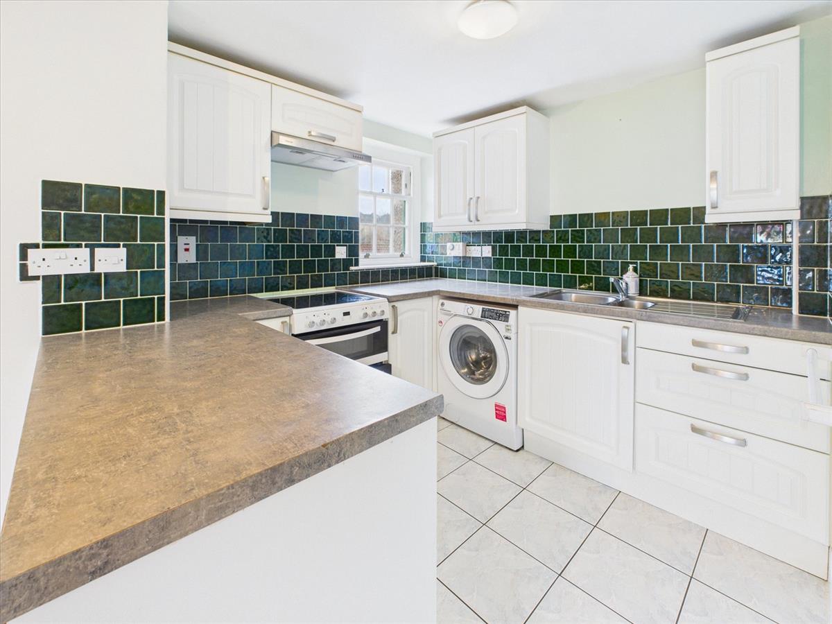 Property Image 530177f7-ee88-4f2f-8a54-040c174a5e77