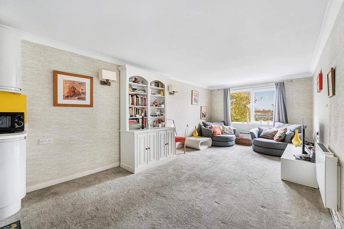 Property Image 530b7a46-822b-4048-94d2-e5cc4d16077d